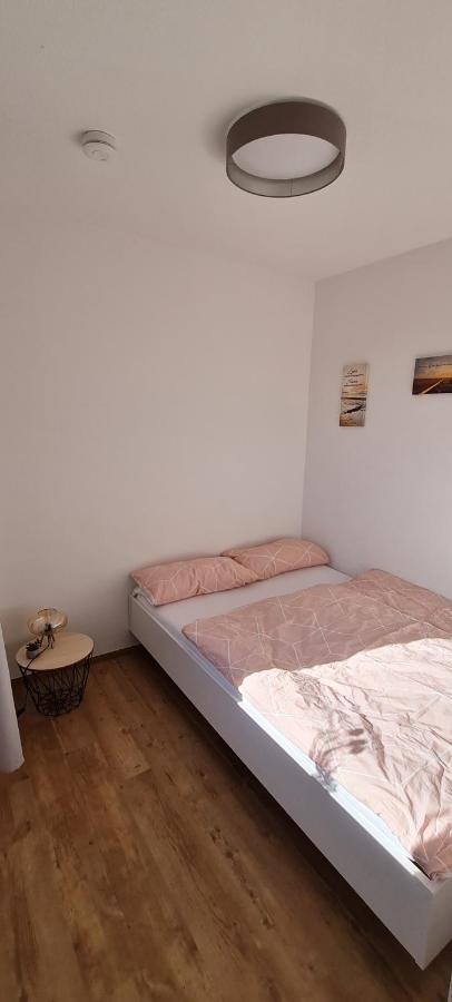 Moderne Wohlfuehlferienwohnung In Hildburghausen Buitenkant foto